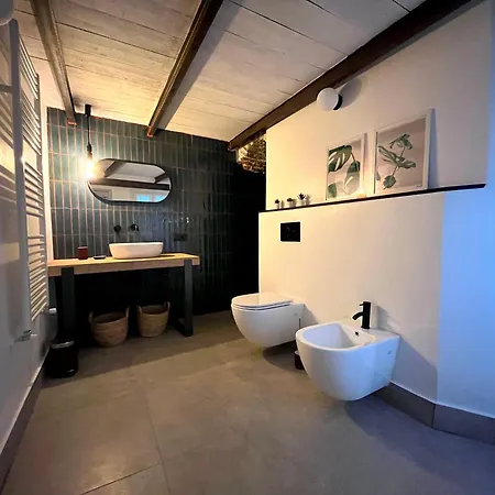 I Giustiniani A Due Passi Dall'acquario * Gênes